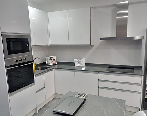 COCINA Logisiete - LONDRES
