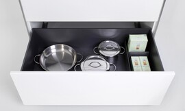 a-Box BLACK-LINE con equipamiento interior ORGA-SET Zuordnung: Stil Cocinas modernas, Planungsart Cocinas en línea