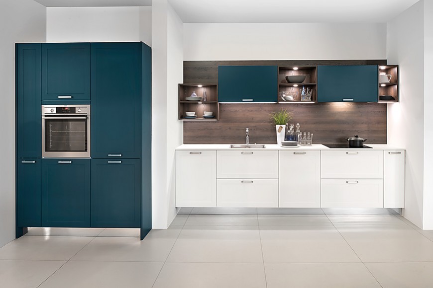 Cocina en linea Mikron laca mate Blanco/Deep Blue (Rotpunkt Küchen)