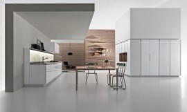 Cocina en línea en blanco alto brillo, de un estilo y diseño perfectos Zuordnung: Stil Cocinas de diseño, Planungsart Cocinas en línea