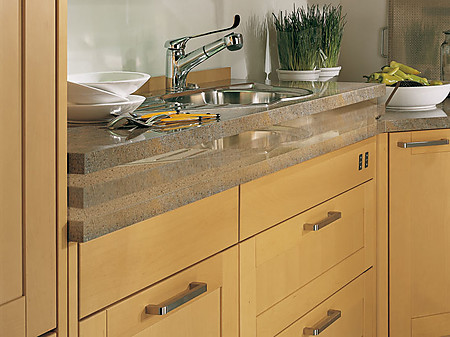 Cocina con frentes de madera de abedul