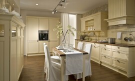  Zuordnung: Stil Cocinas rústicas, Planungsart Cocinas en línea