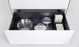 a-Box BLACK-LINE con equipamiento interior ORGA-SET Zuordnung: Stil Cocinas modernas, Planungsart Detalles del diseño
